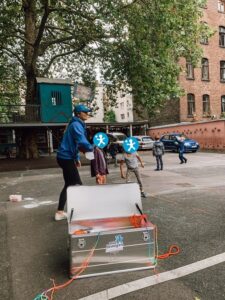 mal-bewegen-Zeit für die Kinder der Grundschule Balthasarstraße in Köln